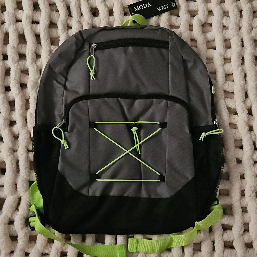 Grade School Lightweight Backpack